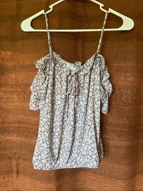 Light Blue Floral Off-Shoulder crop top